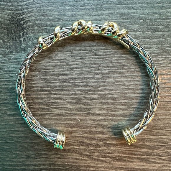 Two-Tone Braided Cuff - Picture 2 of 4